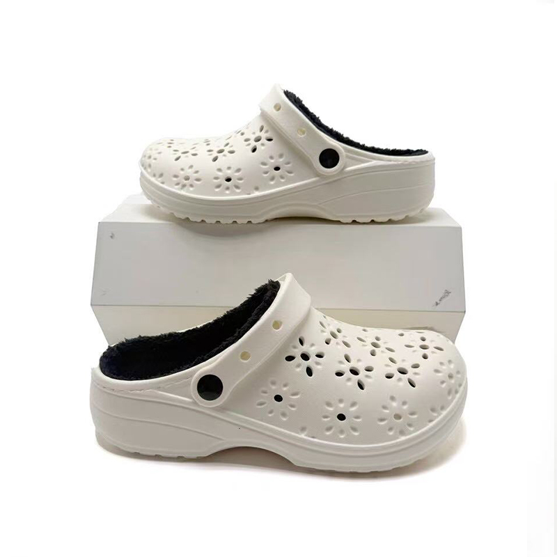 1755568124119119.jpg 雅购特拖鞋