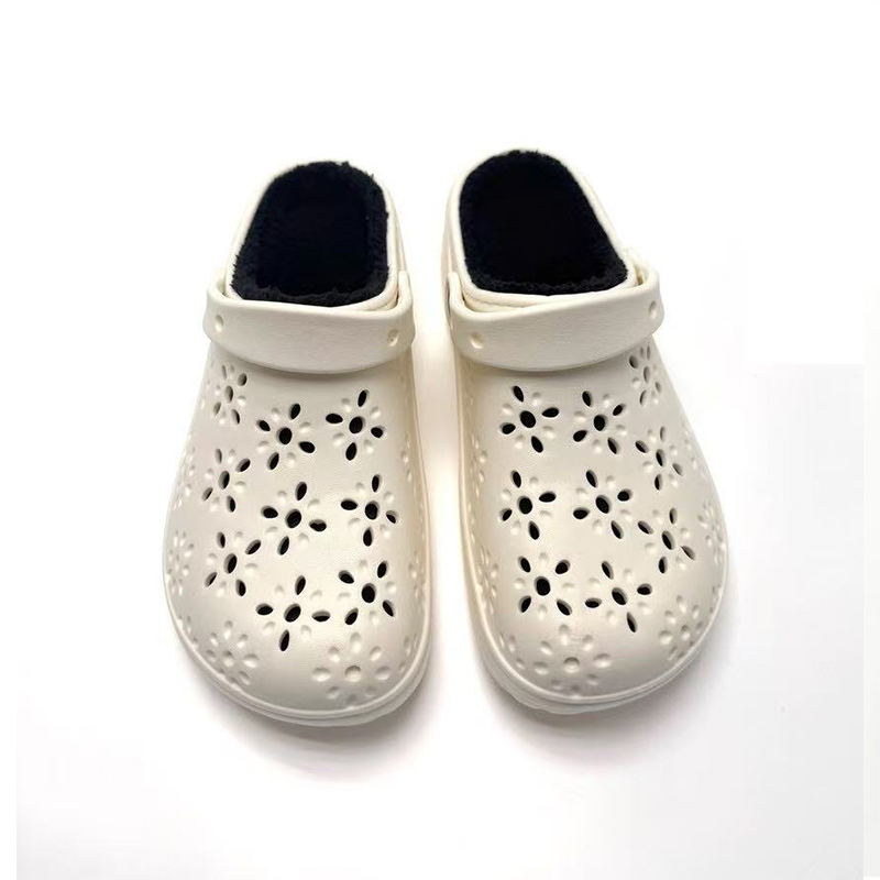 1755568124558445.jpg 雅购特拖鞋