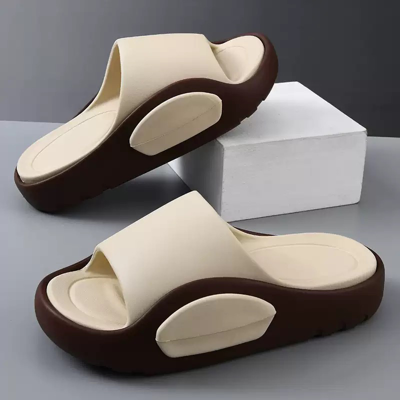 1755584528914383.jpg 雅购特拖鞋