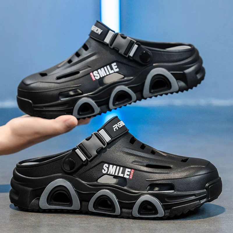 1755585599251595.jpg 雅购特拖鞋