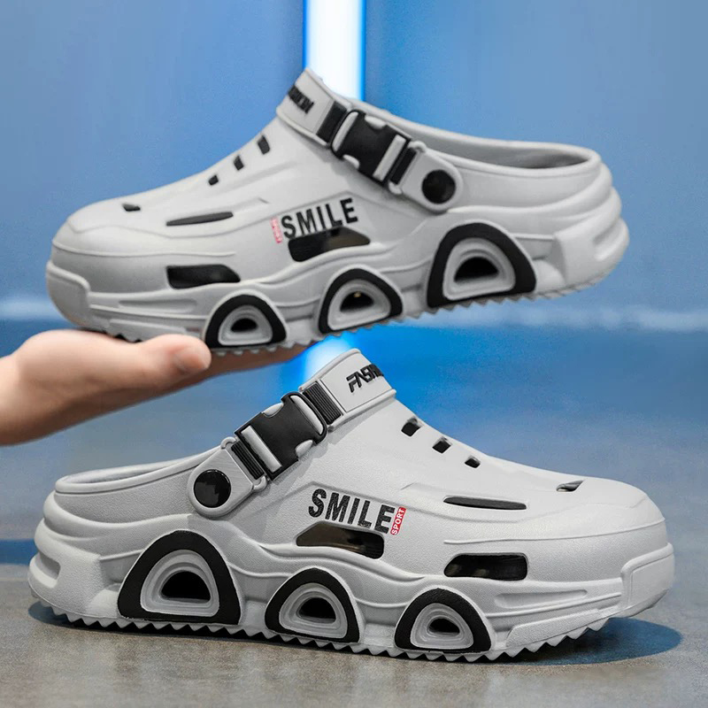 1755585599639129.jpg 雅购特拖鞋