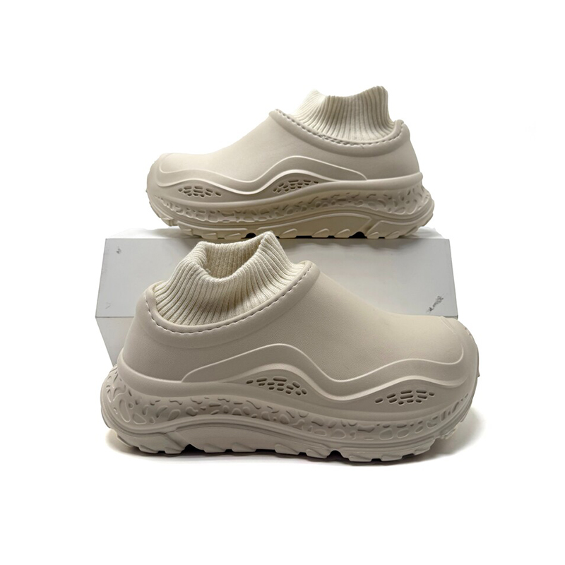 1755594379138976.jpg 雅购特拖鞋