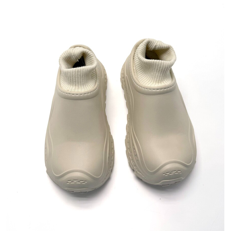 1755594379935394.jpg 雅购特拖鞋