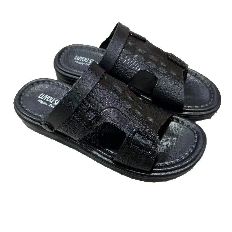 1755671017444047.jpg 雅购特拖鞋