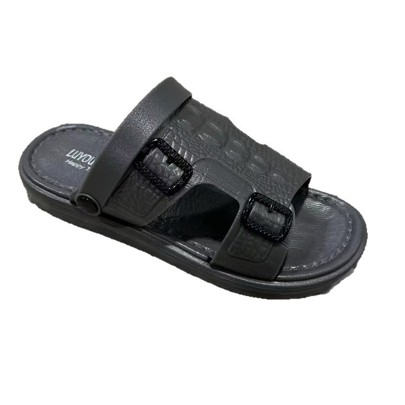 1755671018885003.jpg 雅购特拖鞋