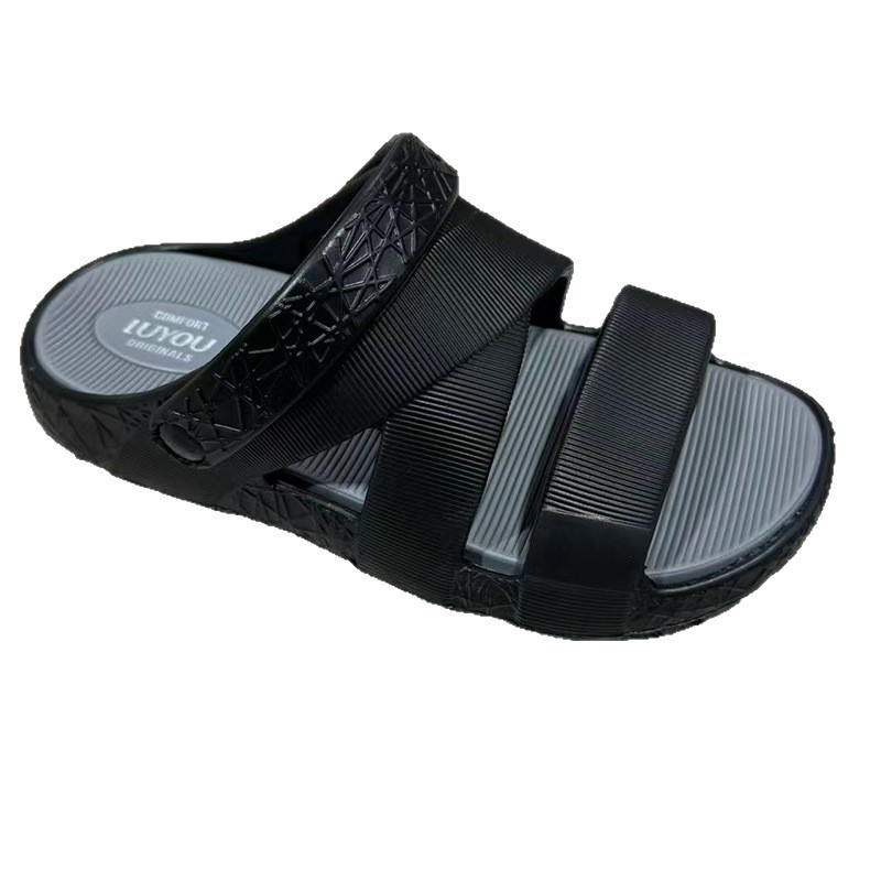 1755671228366853.jpg 雅购特拖鞋