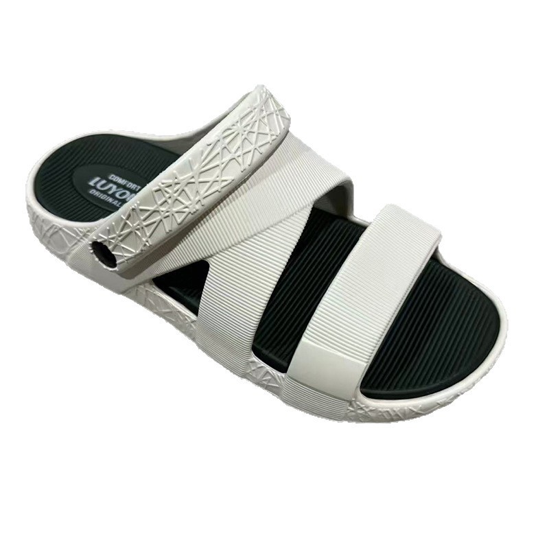 1755671229245883.jpg 雅购特拖鞋