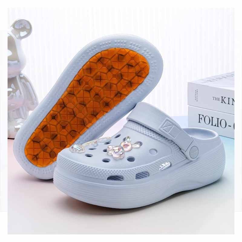 1755681848354116.jpg 雅购特拖鞋