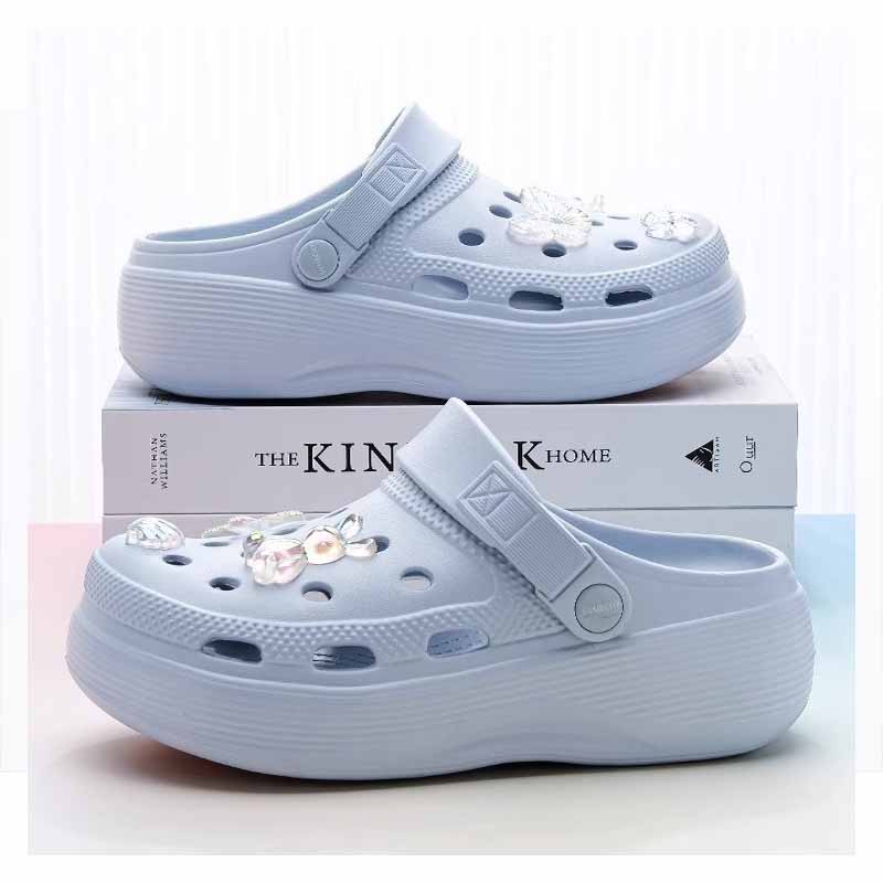 1755681848735766.jpg 雅购特拖鞋