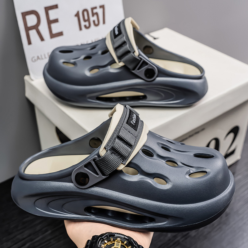 1755744392909232.jpg 雅购特拖鞋