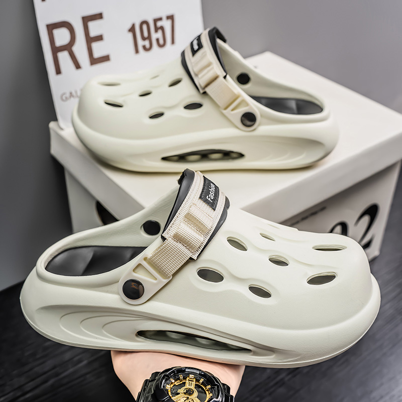 1755744647913063.jpg 雅购特拖鞋