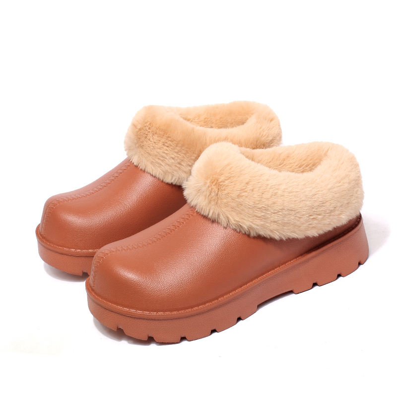 1755747096124914.jpg 雅购特拖鞋