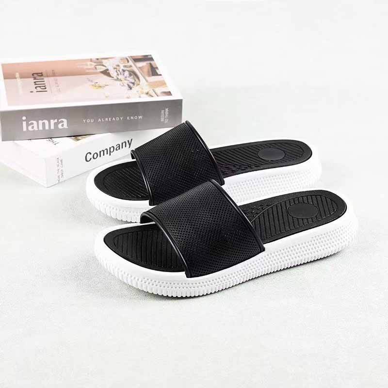 1755826094137365.jpg 雅购特拖鞋