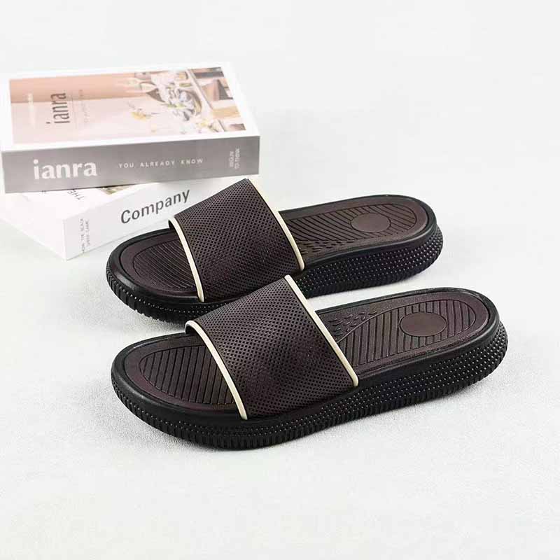 1755826094229888.jpg 雅购特拖鞋