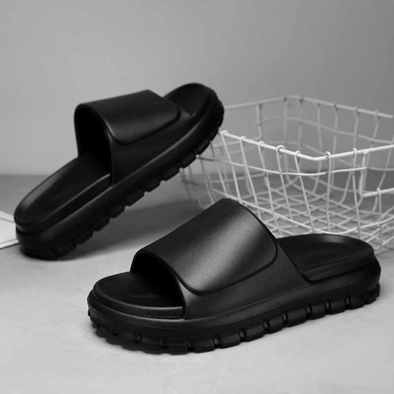 1755913772854938.jpg 雅购特拖鞋