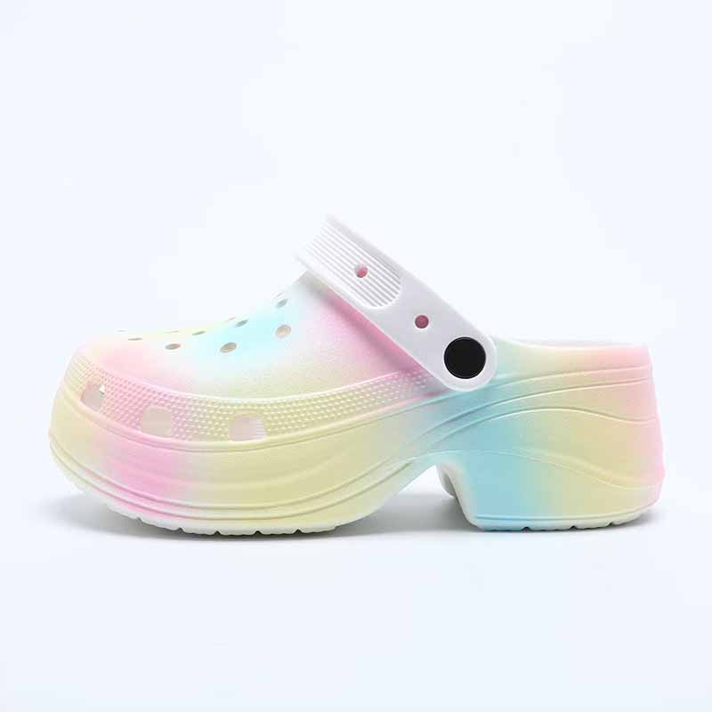 1755919865208056.jpg 雅购特拖鞋