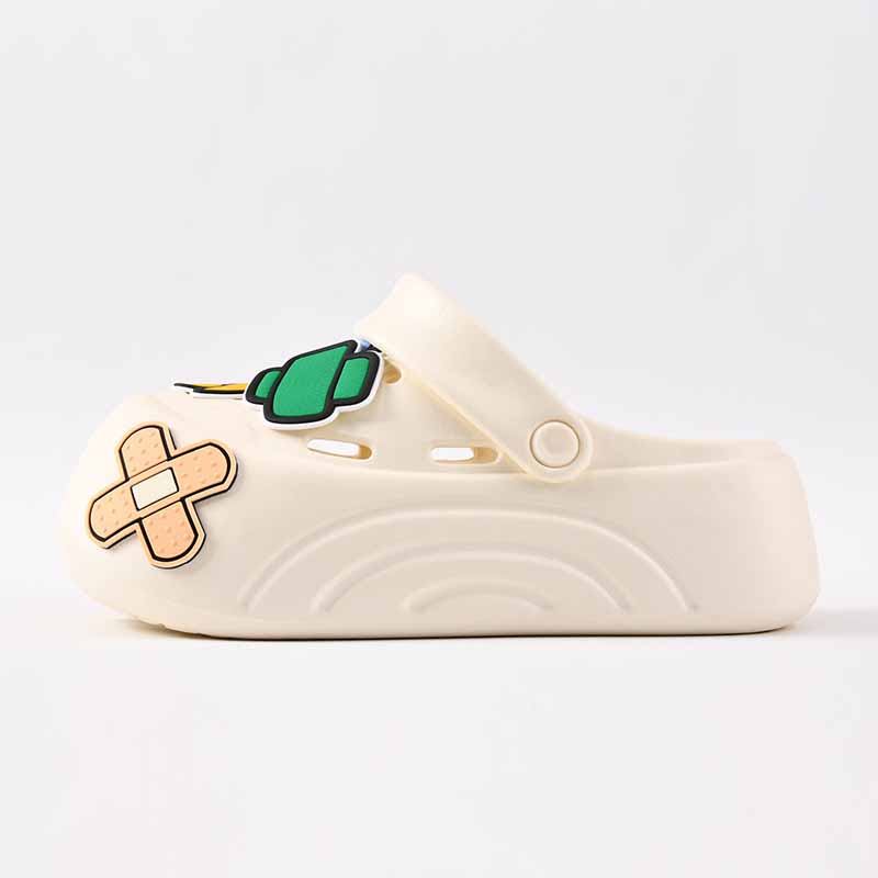 1755931281170902.jpg 雅购特拖鞋