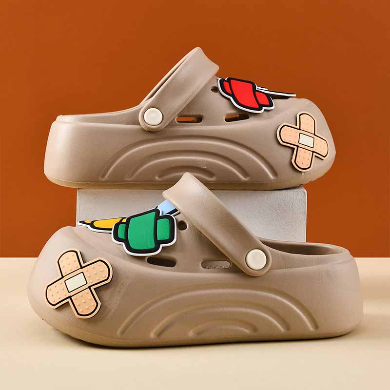 1755931281942443.jpg 雅购特拖鞋