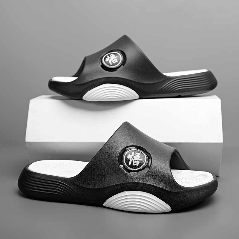 1755935883698469.jpg 雅购特拖鞋