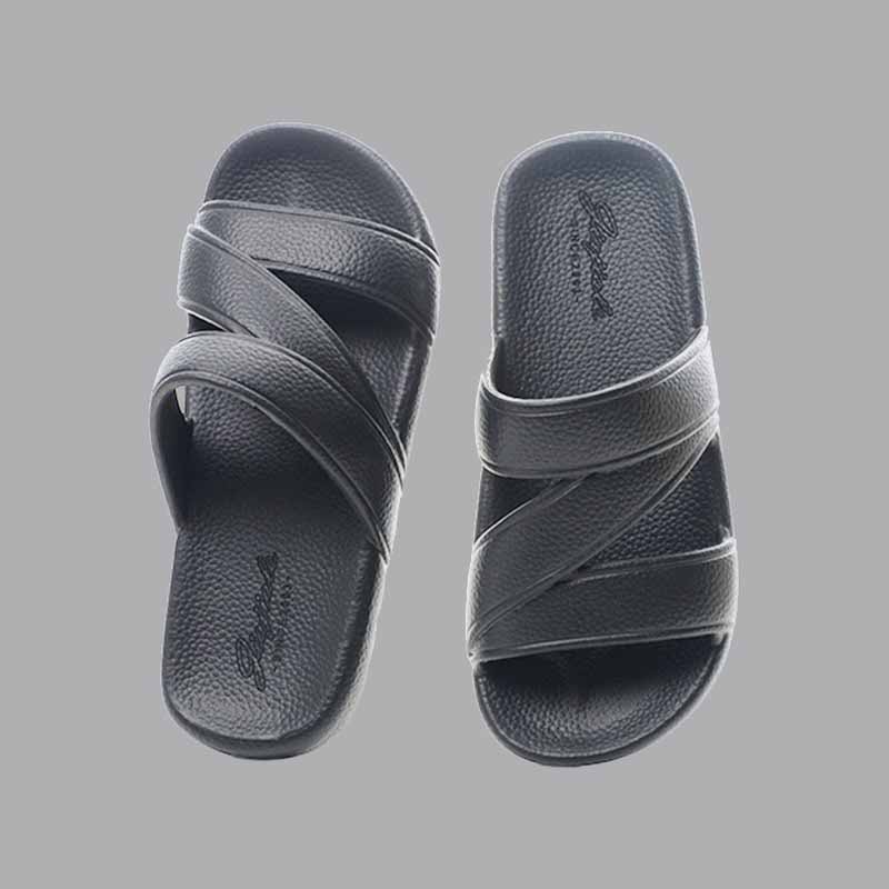 1755941729633911.jpg 雅购特拖鞋