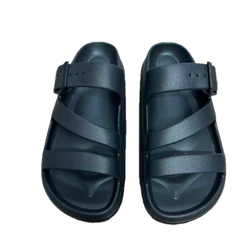 1756084028762379.jpg 雅购特拖鞋