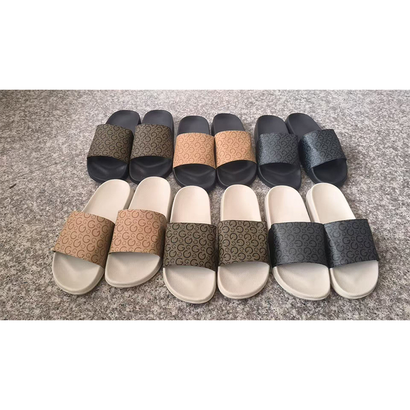 1756100521975997.jpg 雅购特拖鞋