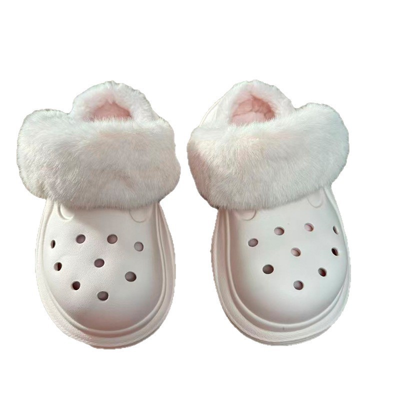 1756111986684360.jpg 雅购特拖鞋