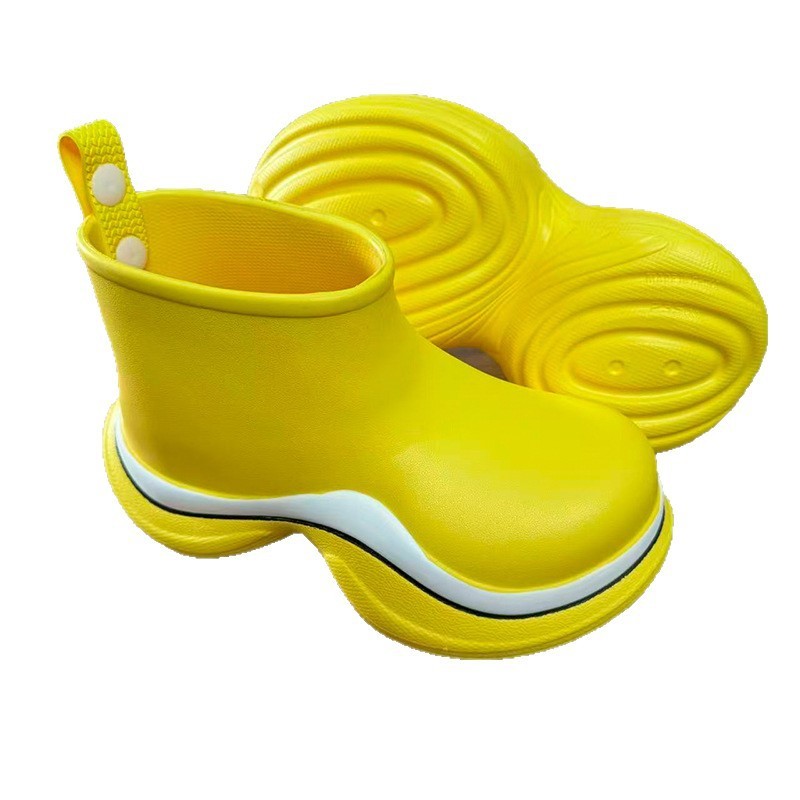 1756112171168326.jpg 雅购特拖鞋