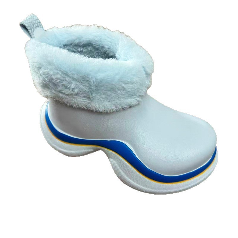 1756112422133967.jpg 雅购特拖鞋