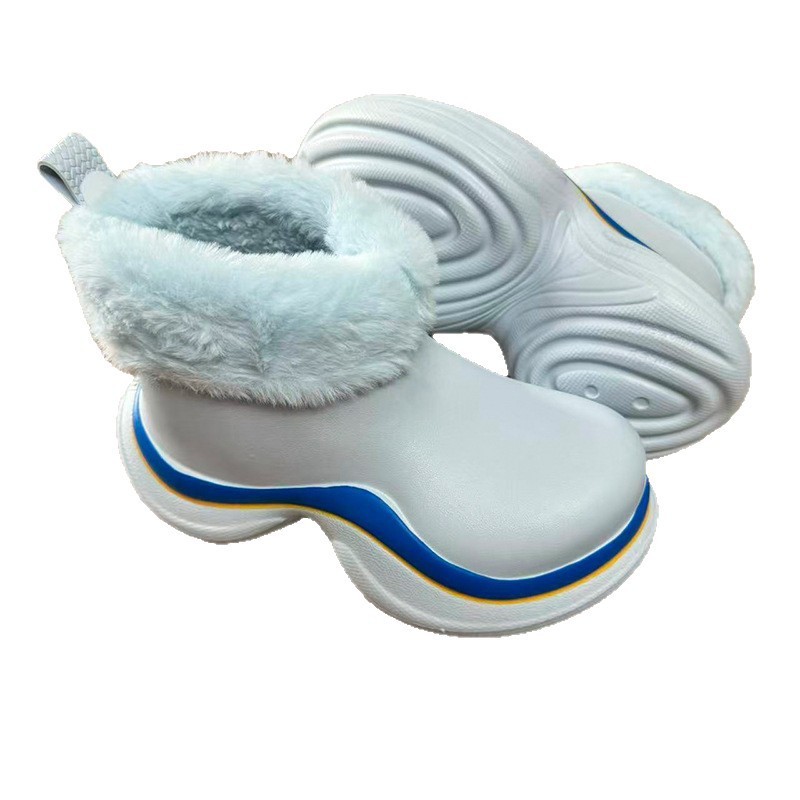 1756112422340705.jpg 雅购特拖鞋