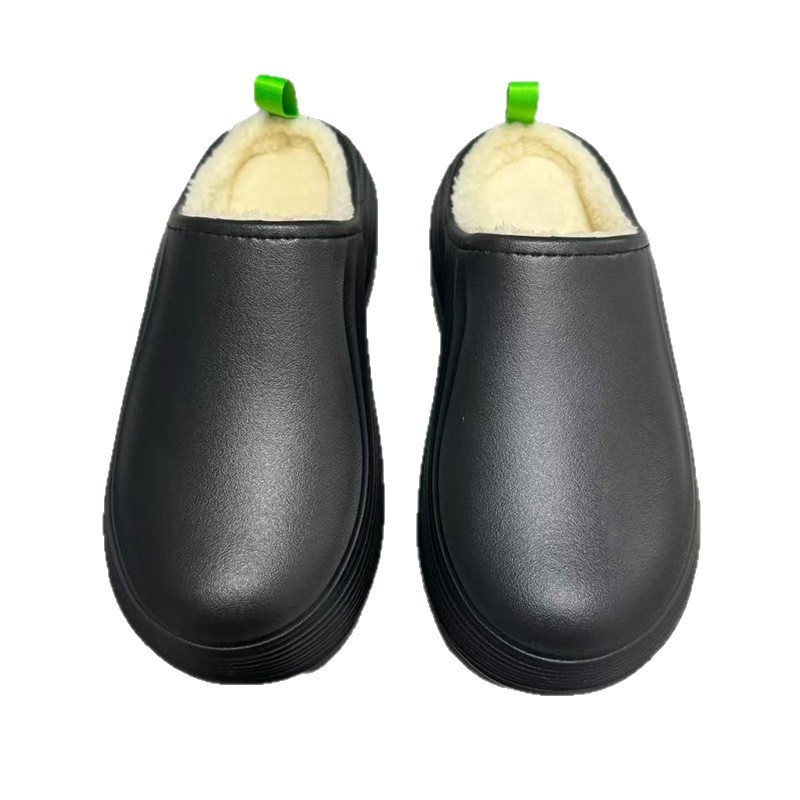 1756170418784018.jpg 雅购特拖鞋