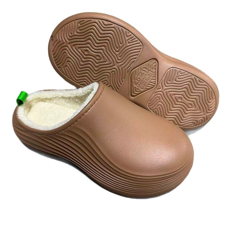 1756170441776976.jpg 雅购特拖鞋