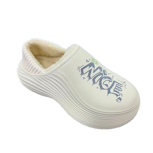 1756179111108572.jpg 雅购特拖鞋