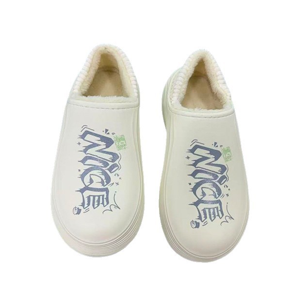 1756179111286789.jpg 雅购特拖鞋