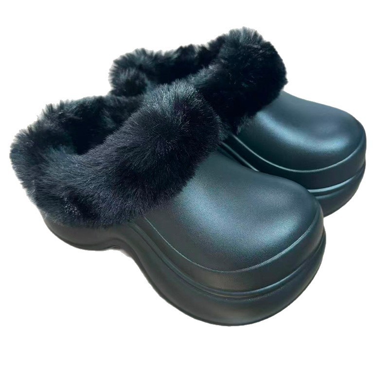 1756200601279780.jpg 雅购特拖鞋