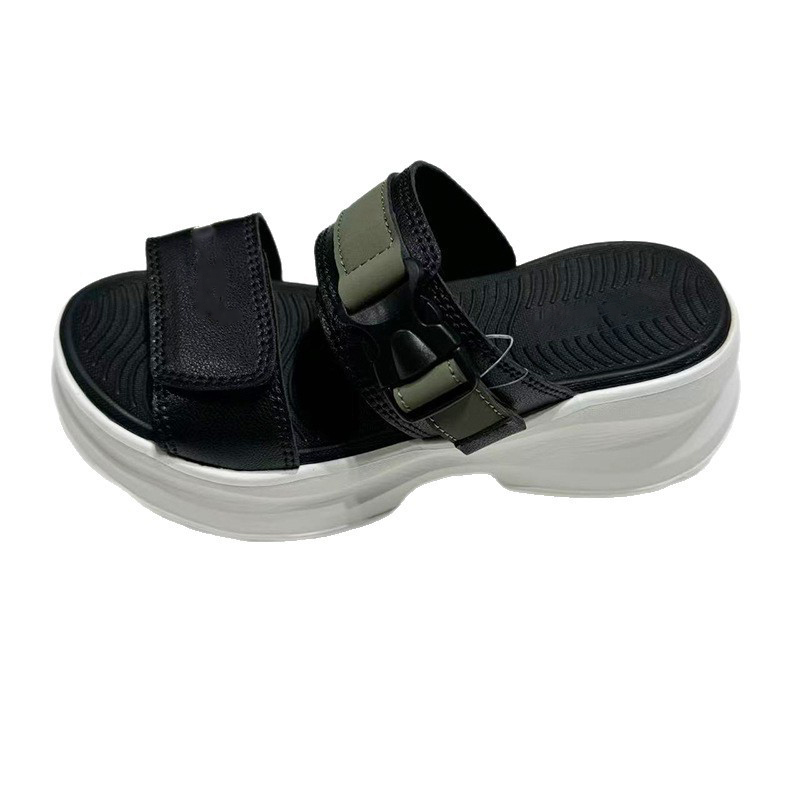 1756437687365864.jpg 雅购特拖鞋