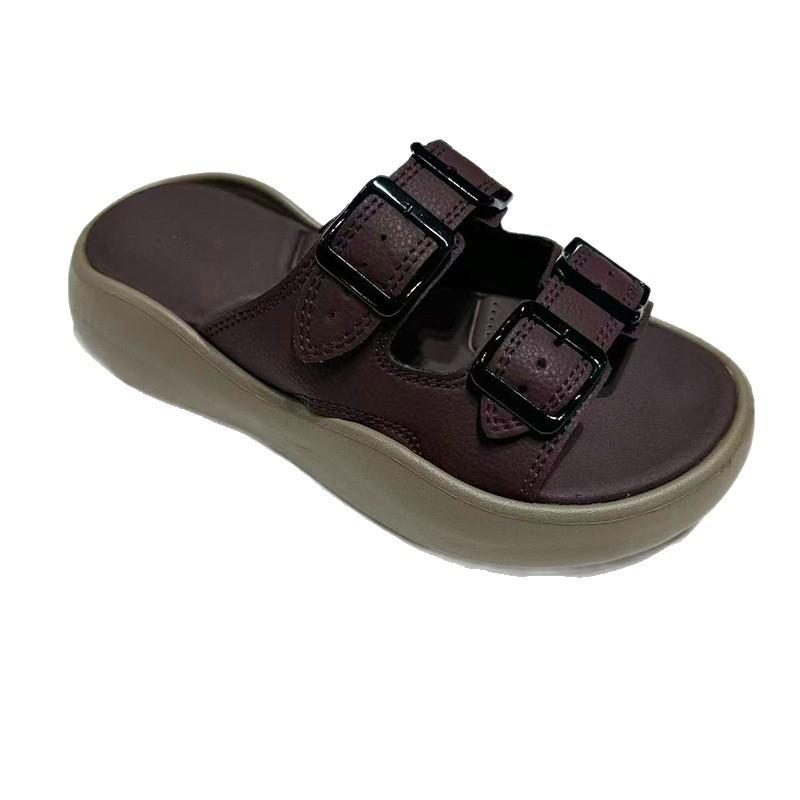 1756437819608867.jpg 雅购特拖鞋