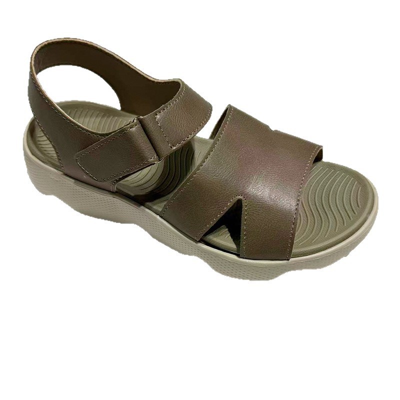 1756438208474349.jpg 雅购特拖鞋