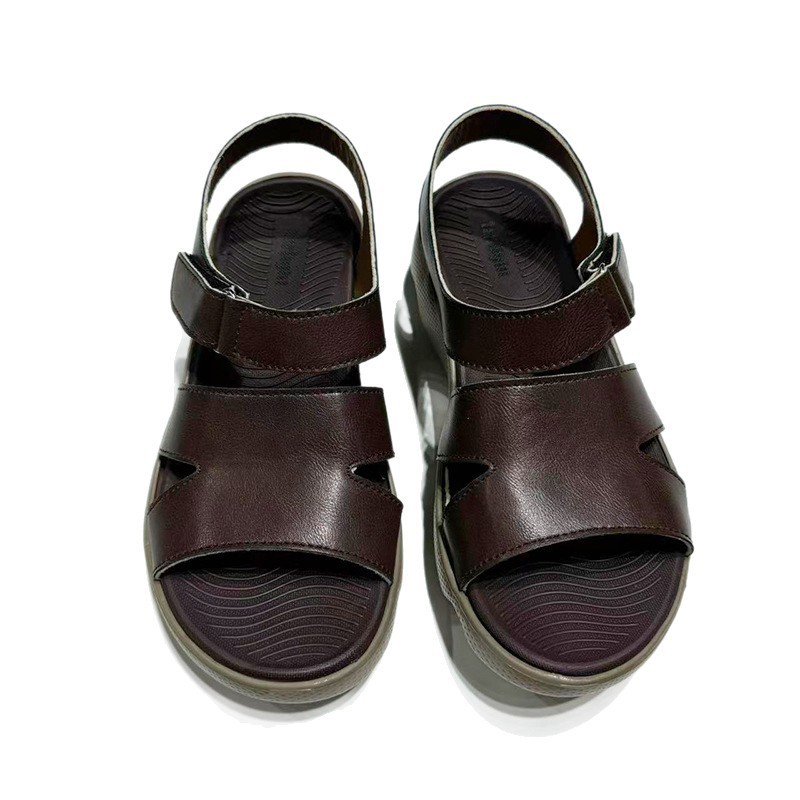 1756438218837966.jpg 雅购特拖鞋