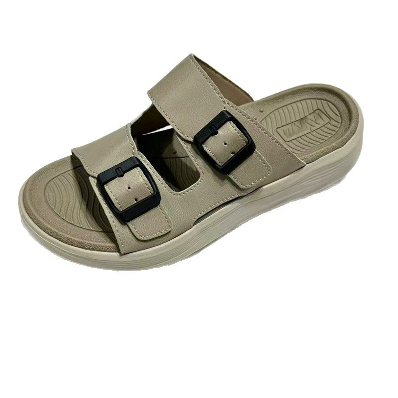 1756438643711977.jpg 雅购特拖鞋