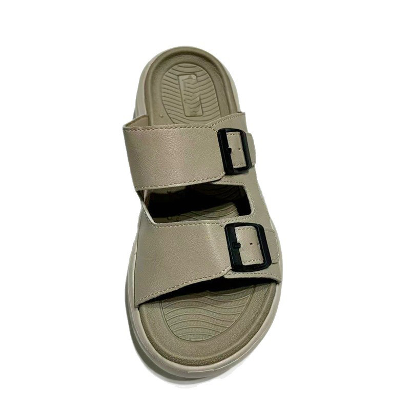 1756438643851457.jpg 雅购特拖鞋