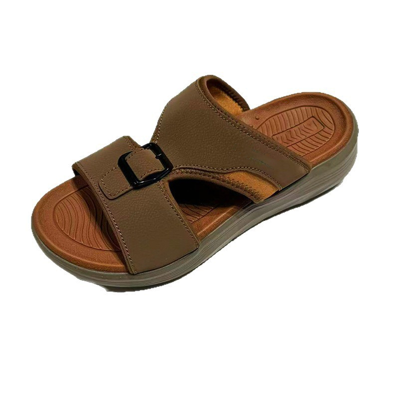 1756439306960895.jpg 雅购特拖鞋