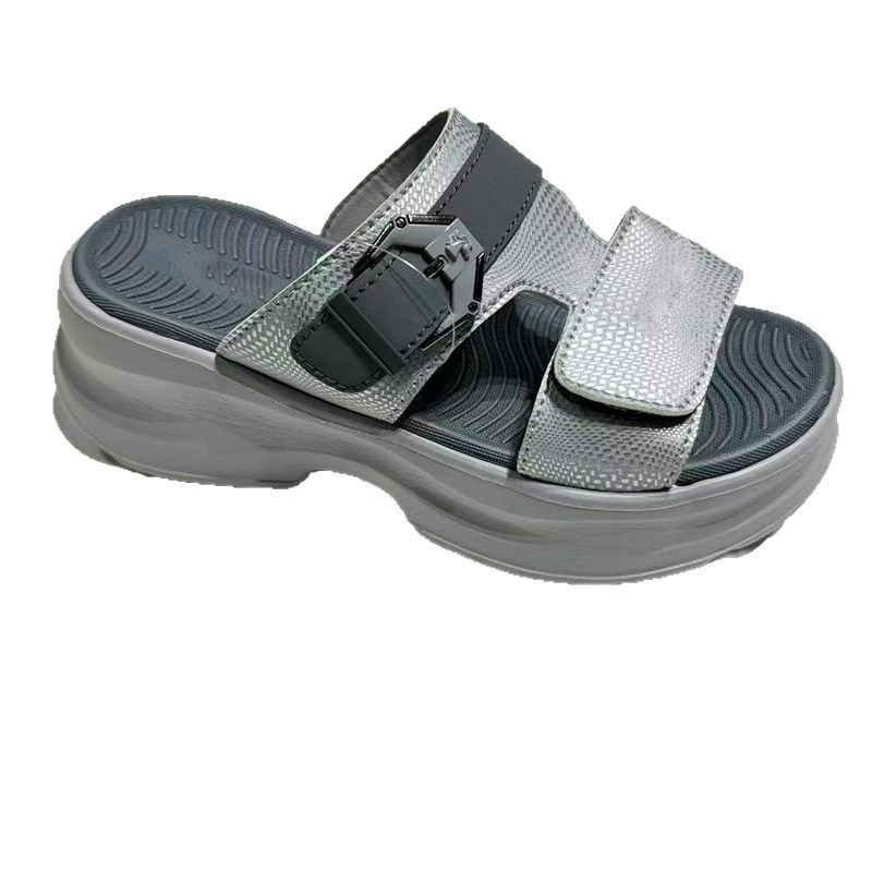 1756446414703310.jpg 雅购特拖鞋