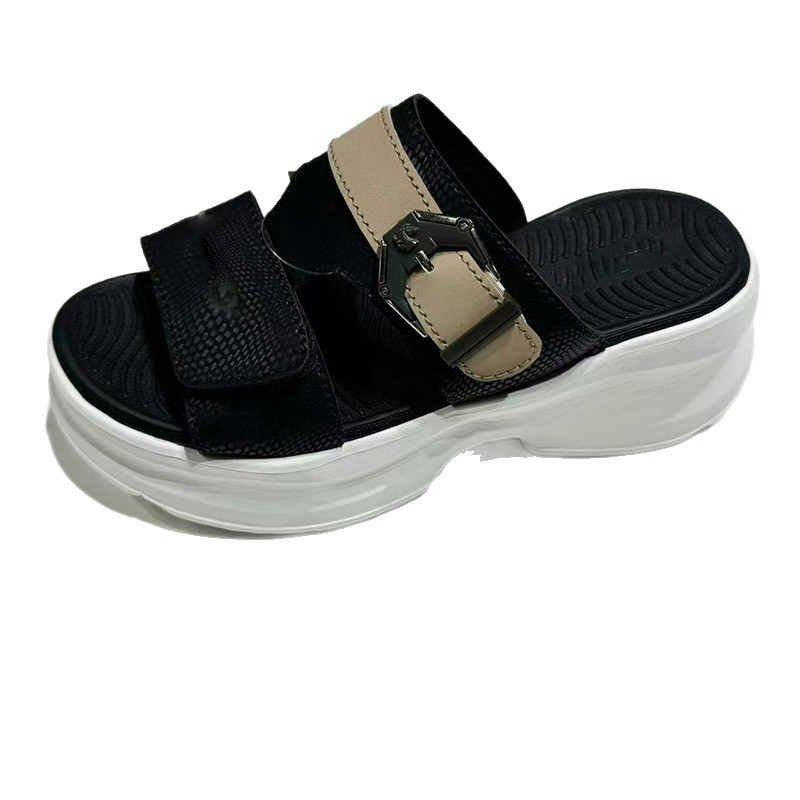 1756446423645587.jpg 雅购特拖鞋