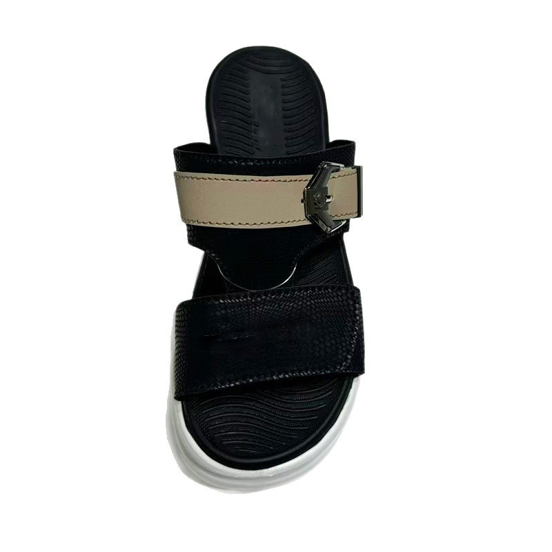 1756446423722136.jpg 雅购特拖鞋