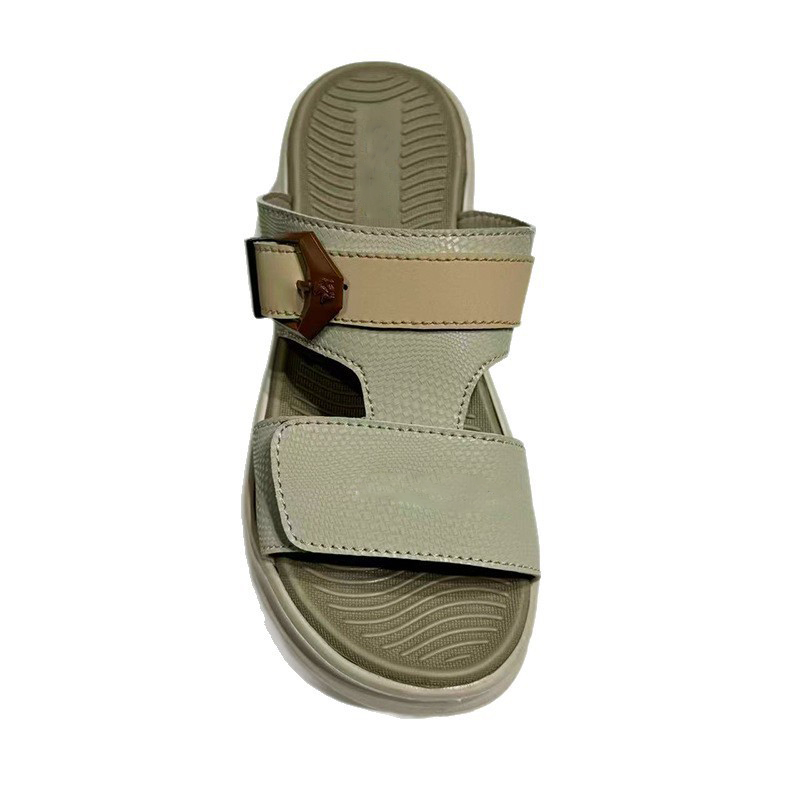 1756446431216011.jpg 雅购特拖鞋