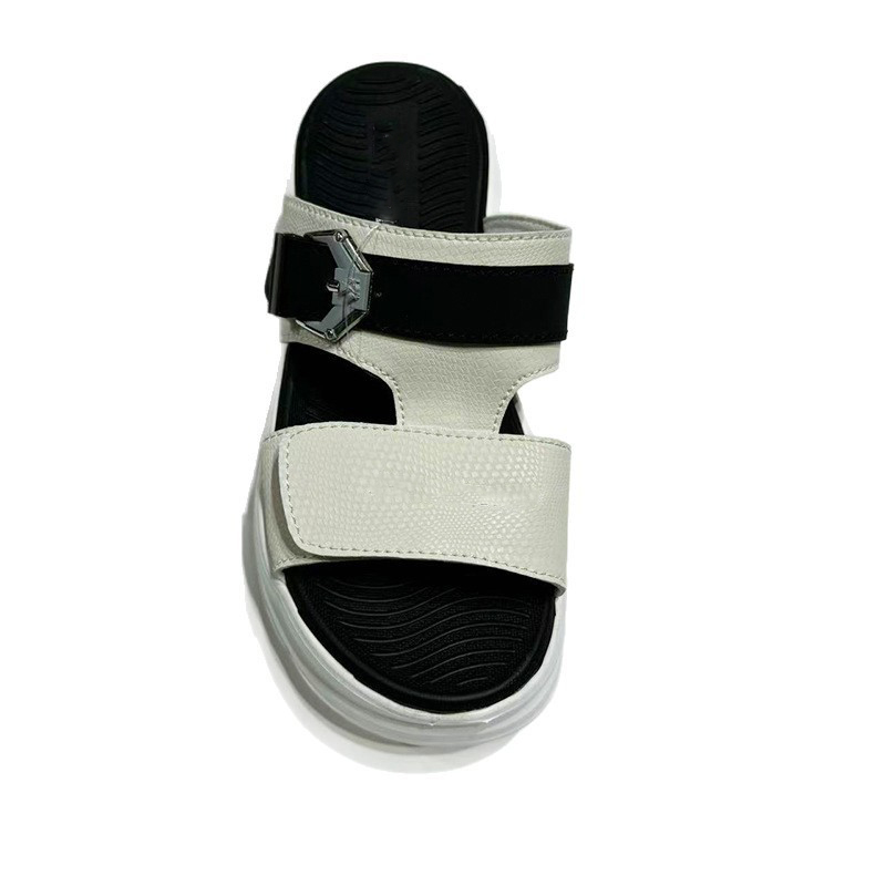 1756446439847750.jpg 雅购特拖鞋