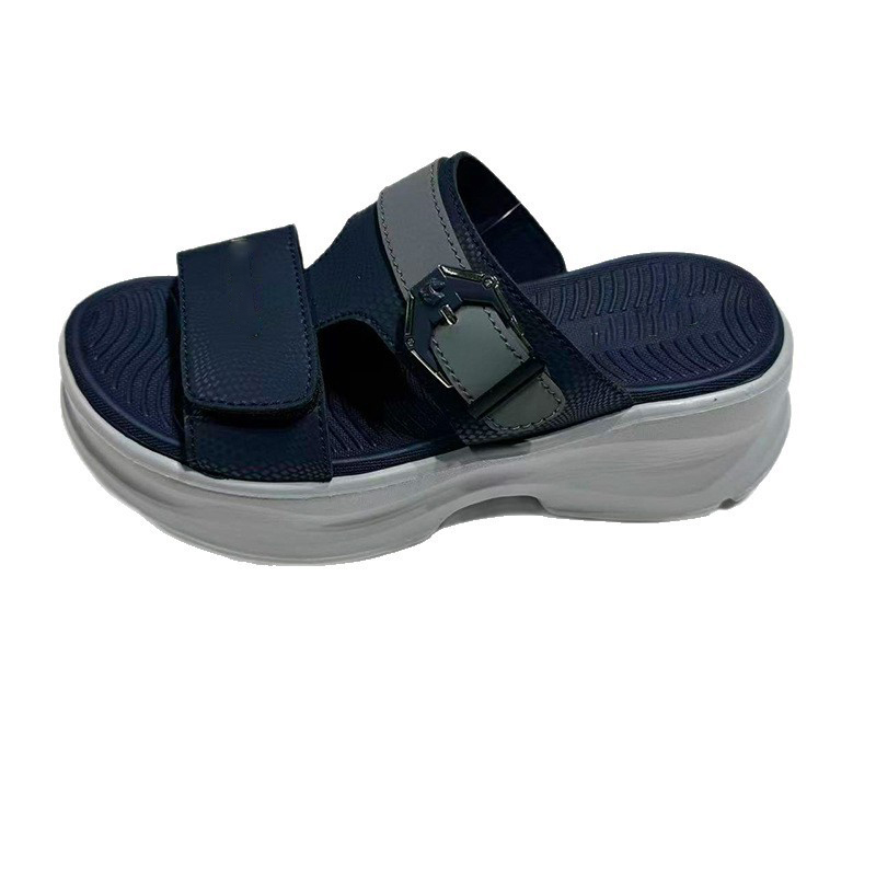 1756446448218023.jpg 雅购特拖鞋