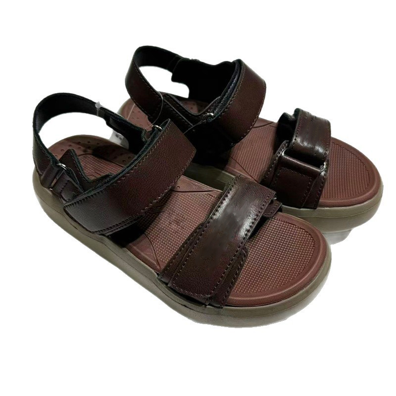 1756447280998786.jpg 雅购特拖鞋