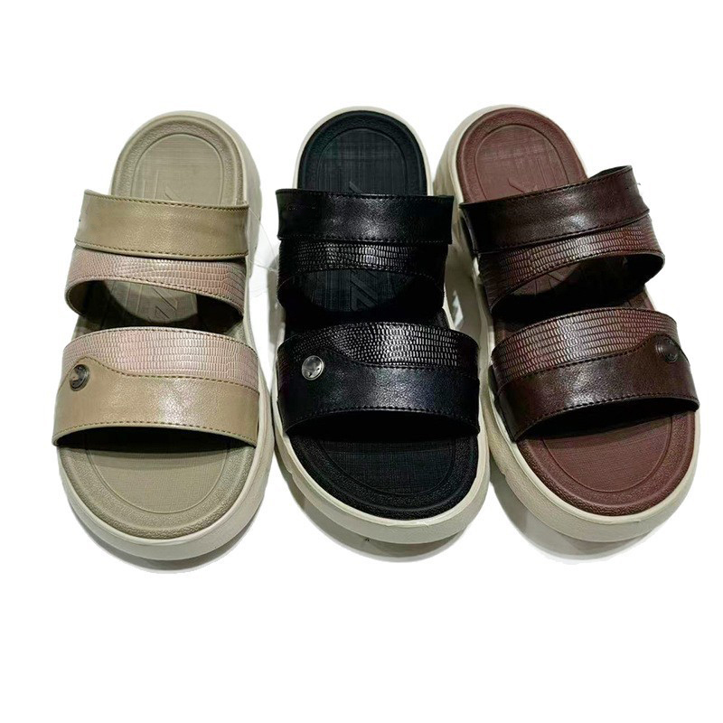 1756450074477203.jpg 雅购特拖鞋